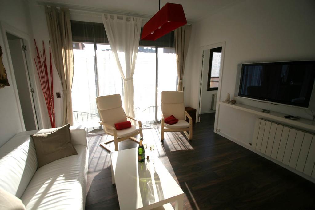 Near Clot & Sagrada Familia Apartment バルセロナ エクステリア 写真