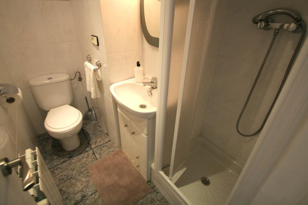 Near Clot & Sagrada Familia Apartment バルセロナ エクステリア 写真
