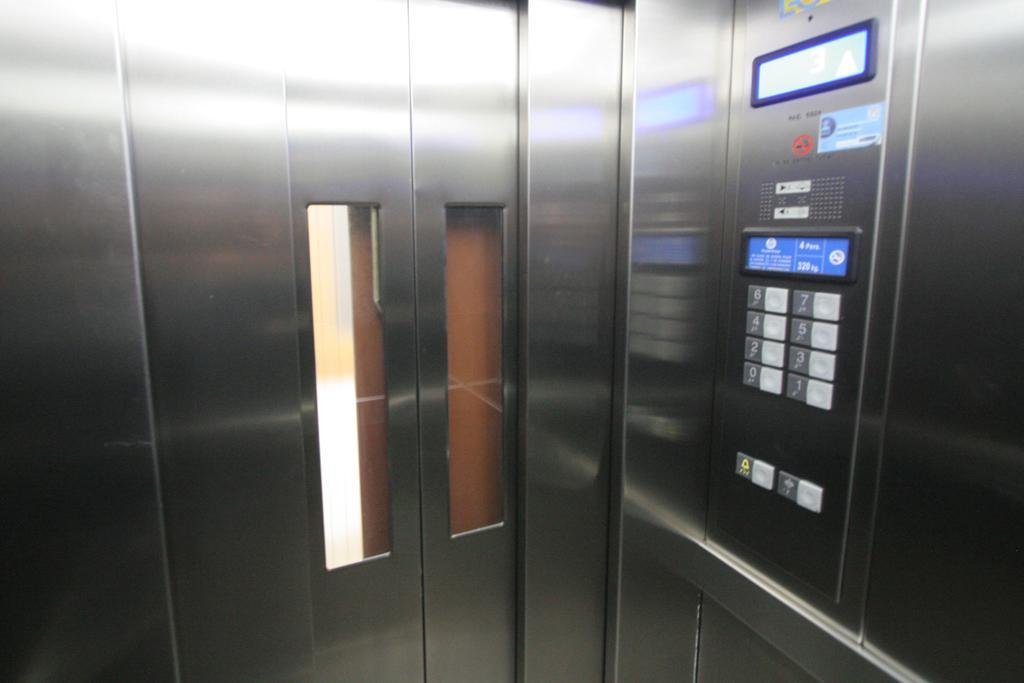 Near Clot & Sagrada Familia Apartment バルセロナ エクステリア 写真